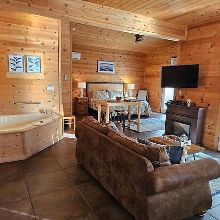 5 Min To Beaver Lake-King Bed-Fire Pit-Jetted Tub #3 يوريكا سبرينغز المظهر الخارجي الصورة